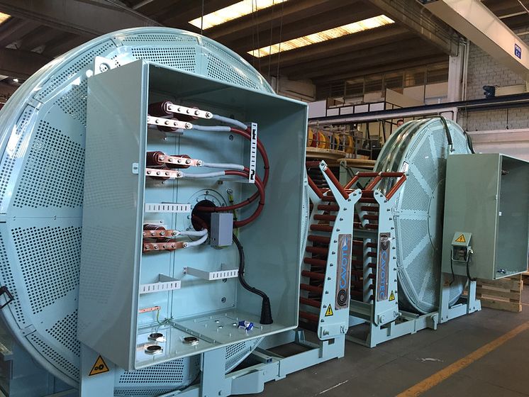 Cavotec shore power units set for shipping to China