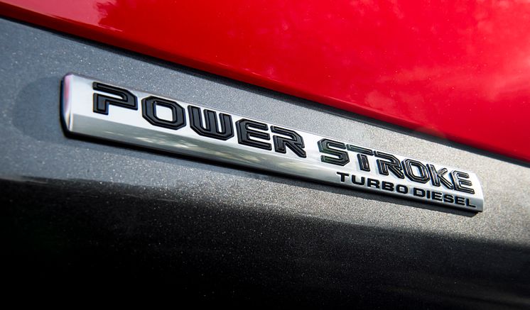 Ford F-150 Power Stroke (2)