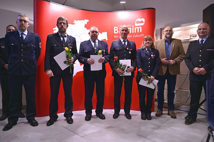 231117 Auszeichnung Ehrenamt 11 - Auszeichnung  LK 5 - Hirte, Pudritzki-Budde, Henke, Klemm - 960