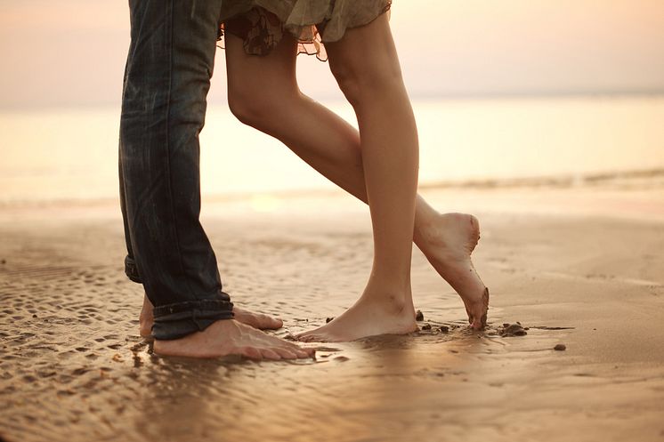 Frauen und Männer wollen es: Partner mit gepflegten Füßen