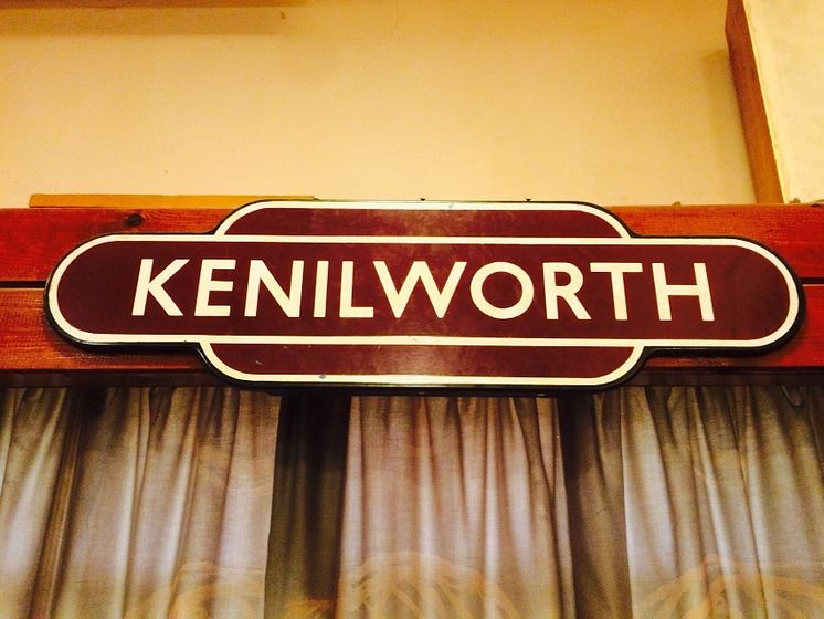Kenilworth sign