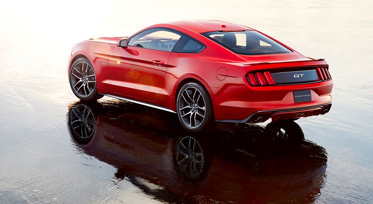 FORD MUSTANG 2015 - 2