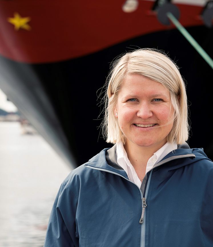 Anne Solsvik Hurtigruten Group  (2)