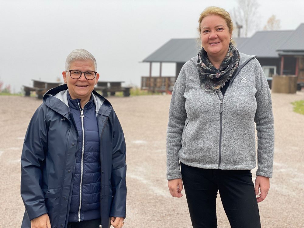 Karin Östman och Britten Calles, Åsledens bystugeföreningen
