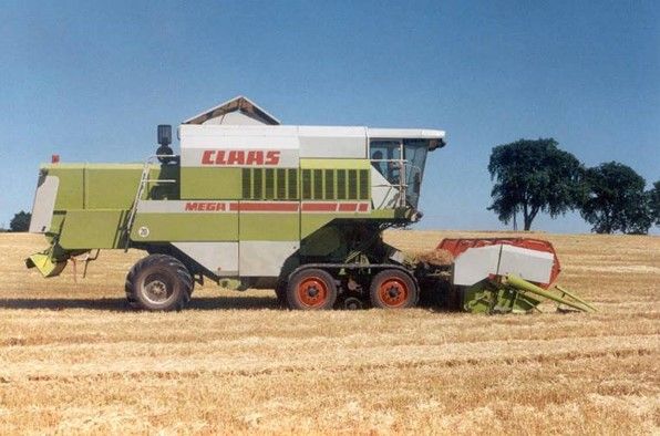 1994: Prototype model with pneumatic tyres on the CLAAS MEGA.