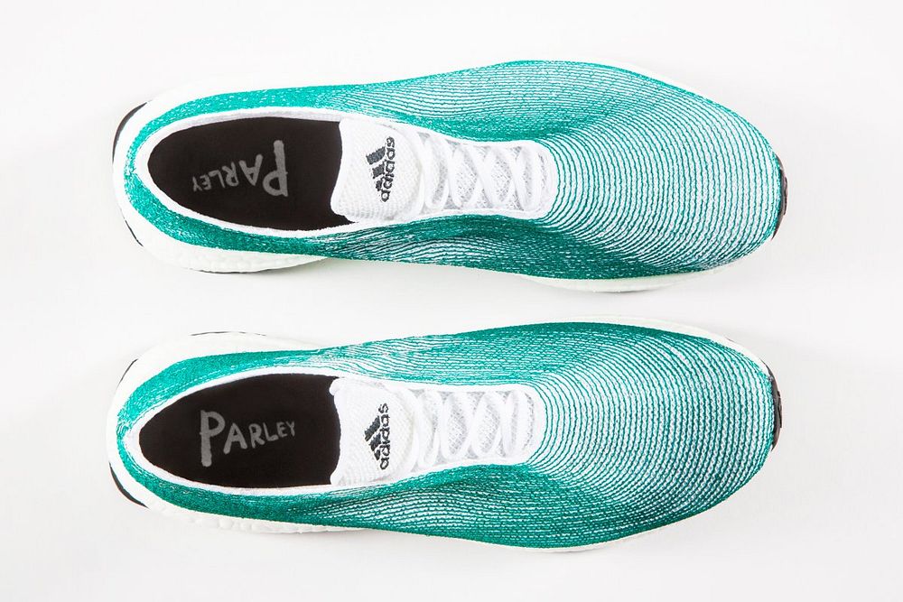 recycled plastic running shoes